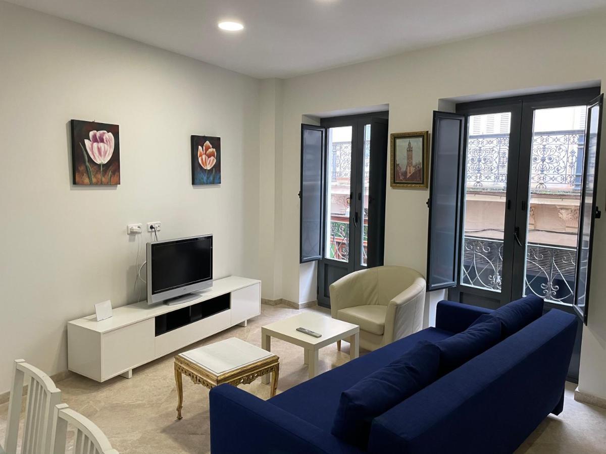 Petit Sagasta Apartamentos-Sagasta Sevilla Exterior foto