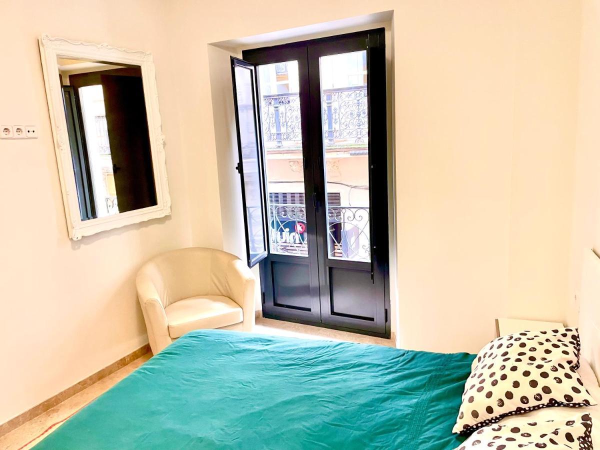 Petit Sagasta Apartamentos-Sagasta Sevilla Exterior foto